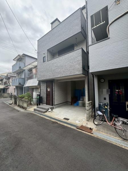 寝屋川市緑町の中古一戸建て