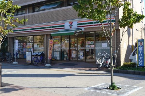 寝屋川市初町　新築戸建(セブンイレブン寝屋川日之出町店)