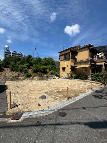 寝屋川市寿町　新築戸建