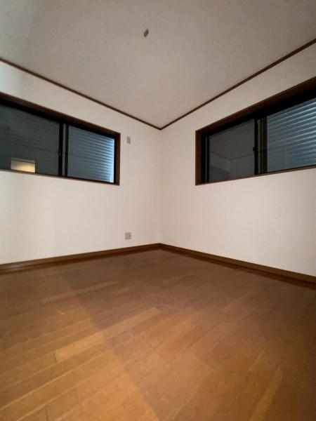 寝屋川市国松町の中古一戸建て