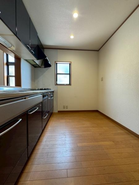 寝屋川市国松町　中古戸建