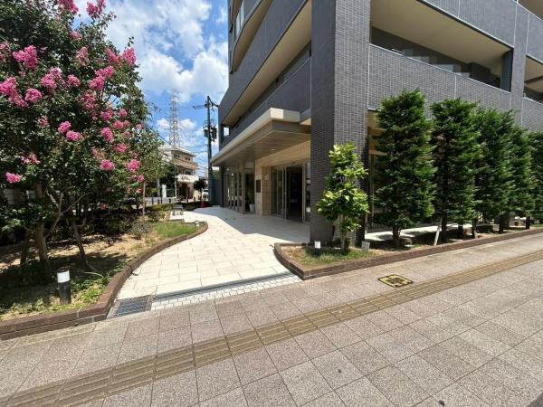 ネバーランド古川橋・並木通り
