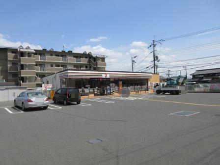 寝屋川市高柳7丁目12期　新築戸建　1号棟(セブンイレブン寝屋川仁和寺町店)