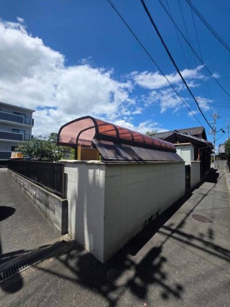寝屋川市石津元町　古家付き土地