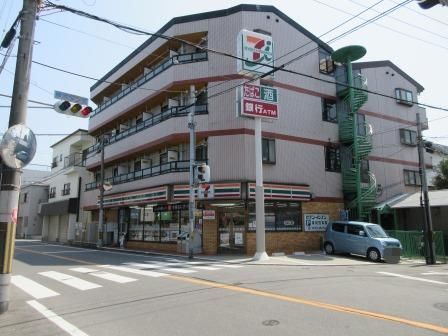 寝屋川市萱島東1丁目　新築戸建1号棟(セブンイレブン寝屋川萱島南店)