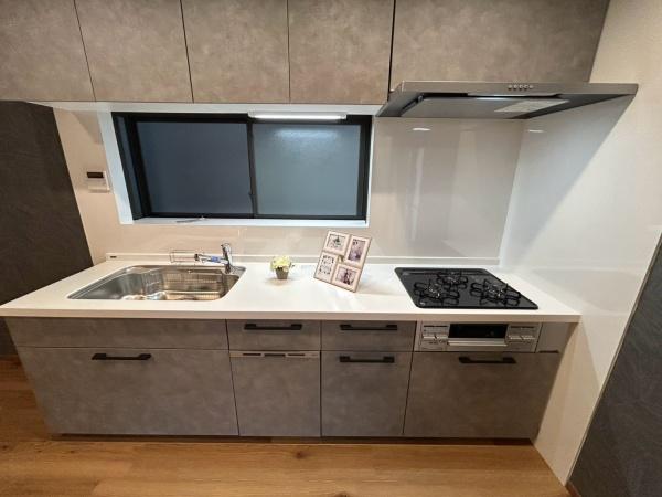 寝屋川市松屋町　中古戸建