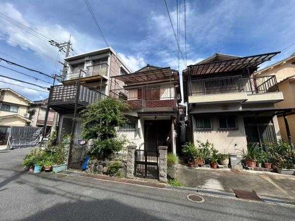 寝屋川市楠根南町　古家付き土地