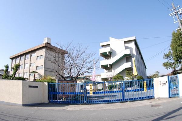 寝屋川市仁和寺本町5丁目　新築戸建1号棟(寝屋川市立点野小学校)