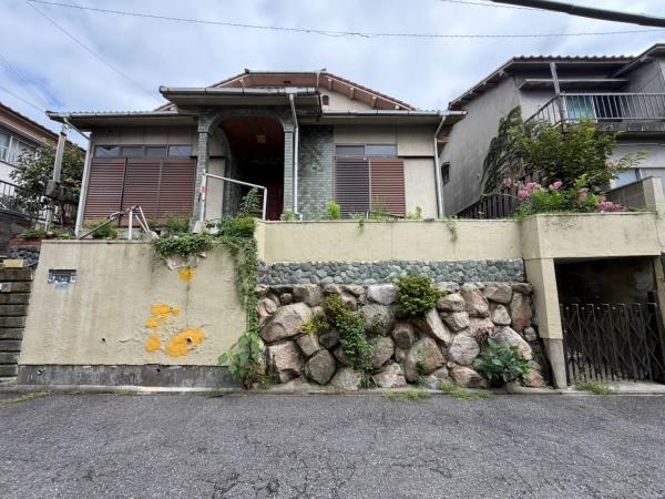 寝屋川市菅相塚町　古家付き土地
