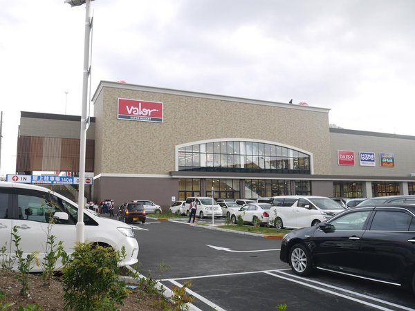 寝屋川市太秦桜が丘　新築戸建(バロー寝屋川店)