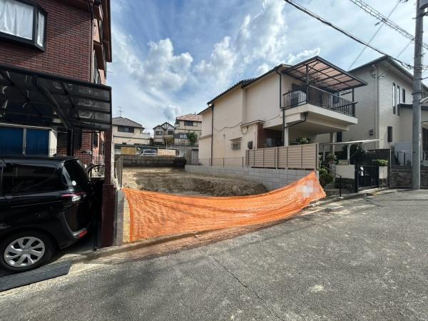 寝屋川市太秦桜が丘　新築戸建