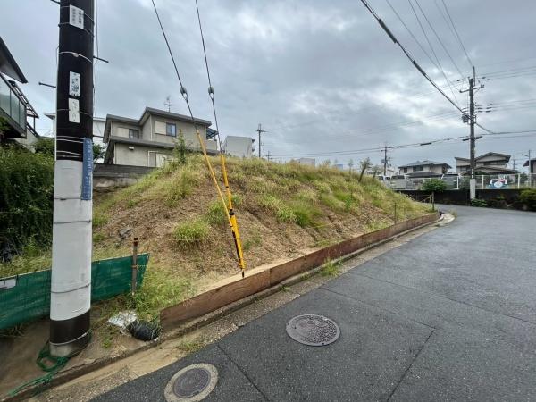 寝屋川市三井が丘3丁目　土地