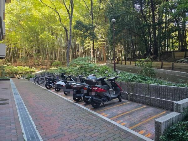 メゾン千里丘四番街Ｌ棟