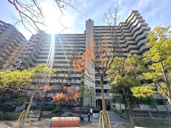 オークヒルズ香里四番館
