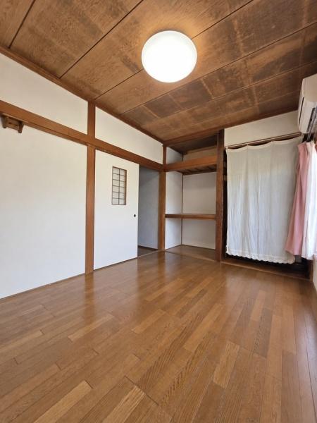 寝屋川市石津元町の中古一戸建て