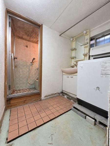 寝屋川市石津元町の中古一戸建て