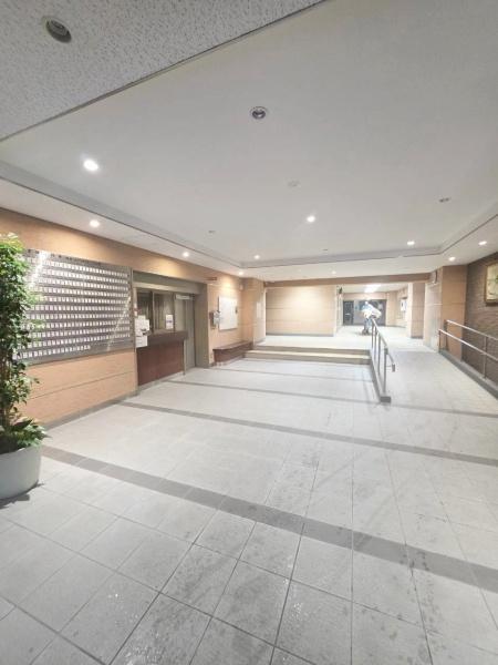 ローレルハイツ茨木総持寺　1号棟