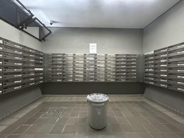 オークヒルズ香里四番館