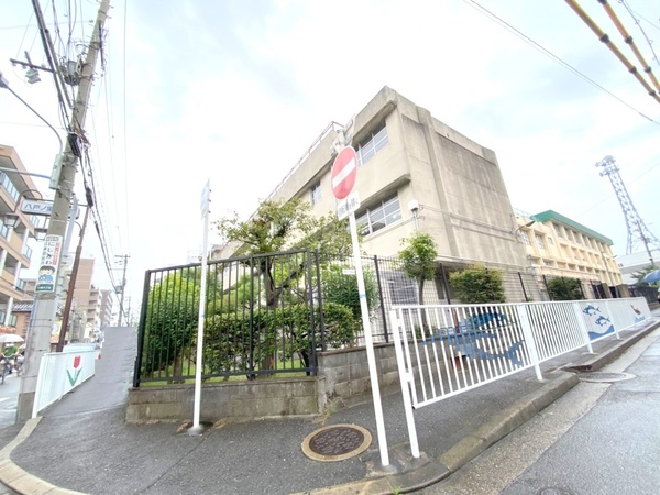 グランドメゾン小阪(東大阪市立八戸の里小学校)