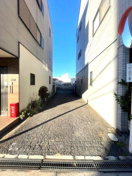 東成区東中本3丁目　土地