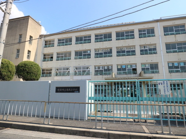 羽曳野市恵我之荘6丁目の中古一戸建て(羽曳野市立恵我之荘小学校)