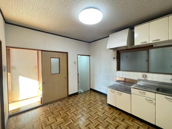 東大阪市六万寺町１丁目の中古一戸建て