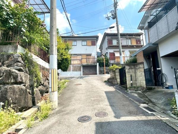 東大阪市上四条町　上物（倉庫）付き土地