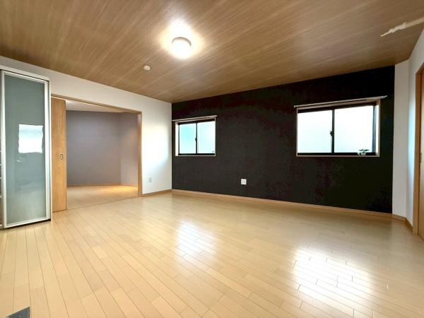 平野区加美北8丁目　店舗付き戸建