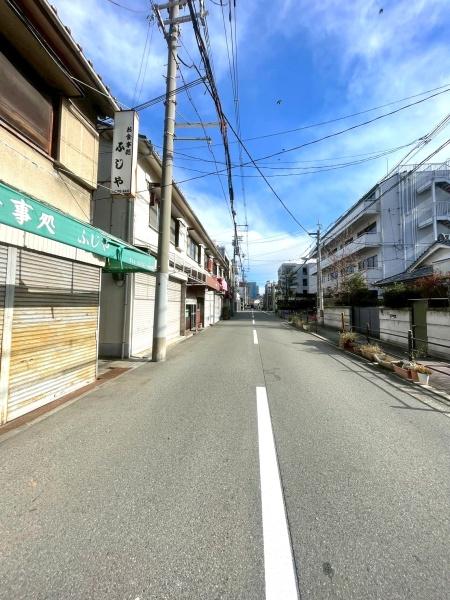 東住吉区湯里5丁目　店舗付きテラスハウス
