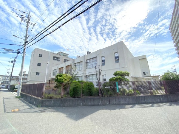 大阪市平野区長吉長原西４丁目の中古一戸建て(大阪市立長吉西中学校)