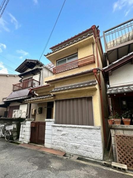 高石市千代田２丁目の中古一戸建て