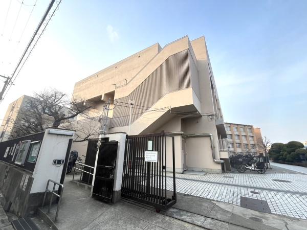 大阪市生野区舎利寺２丁目の中古一戸建て(義務教育学校生野未来学園)