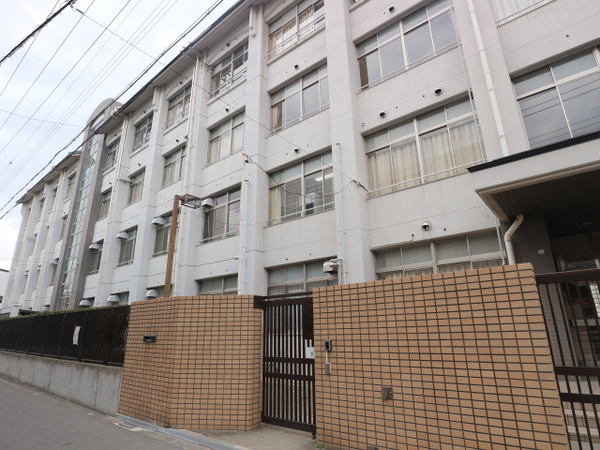 大阪市生野区鶴橋３丁目の中古一戸建て(大阪市立桃谷中学校)