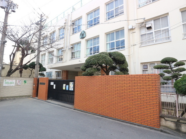 大阪市生野区勝山南１丁目の中古一戸建て(大阪市立勝山小学校)