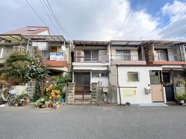 豊中市曽根南町３丁目の中古一戸建て