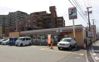 朝日プラザ千里Ａ棟(セブンイレブン豊中上新田4丁目店)