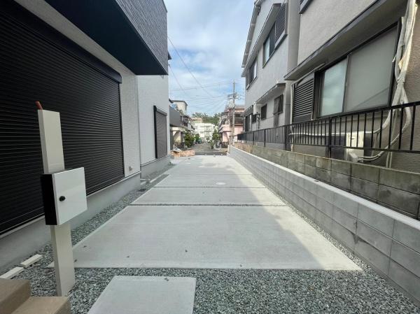 豊中市長興寺北３丁目の中古一戸建て