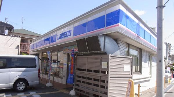 ファミール豊中本町(ローソン豊中桜の町1丁目店)