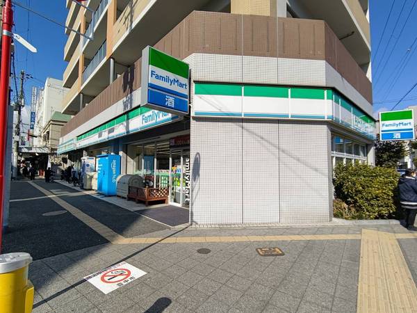 豊中市服部西町２丁目の中古一戸建て(ファミリーマート服部駅前店)