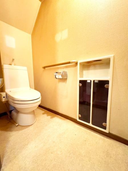 吹田市佐井寺4丁目の中古一戸建て(トイレ)