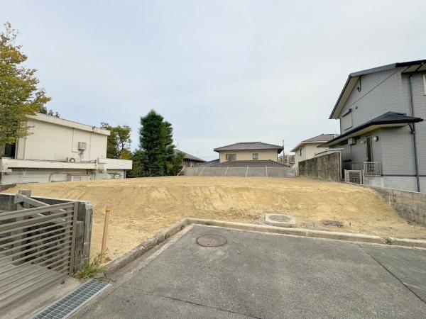 豊中市新千里北町2丁目