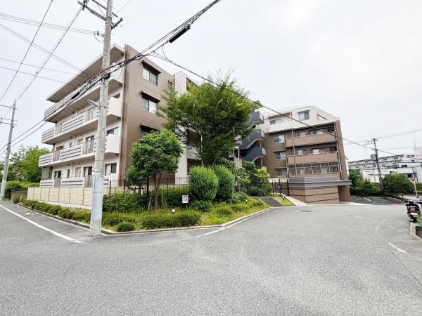 ゾフィー緑地公園凛爽館