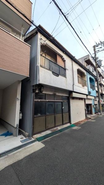 門真市深田町　中古テラスハウス