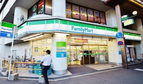 レック淀川(ファミリーマート十三東店)
