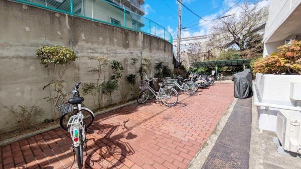 刀根山グリーンハイツ