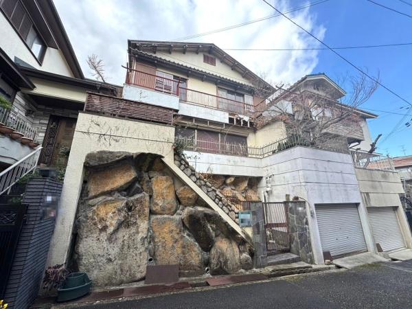 豊中市南桜塚４丁目