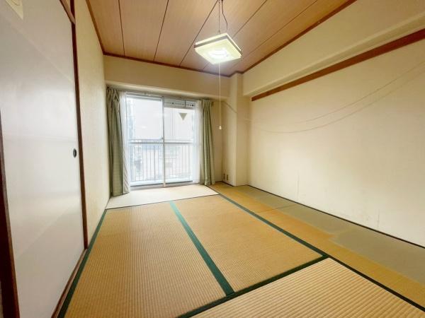 緑地東ロイヤルマンション