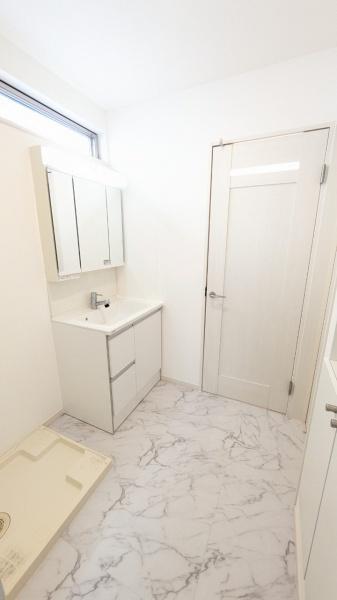 豊中市服部寿町３丁目の中古一戸建て