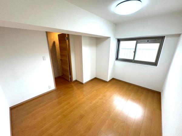 メゾンドール千里泉が丘参号館