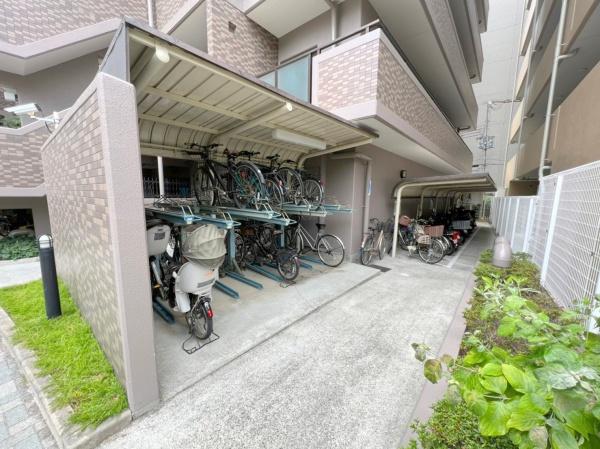 ディオレ江坂